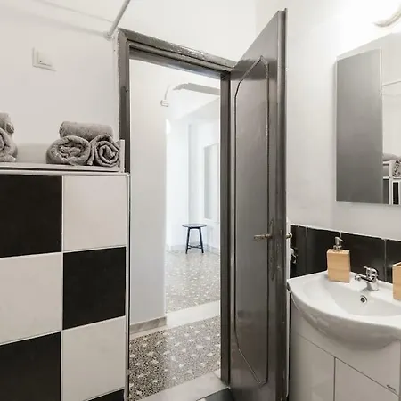 The Birds Apartamento Tesalónica